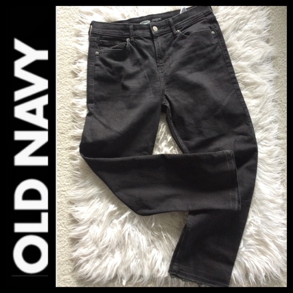 NWOT Old Navy High Rise Perfect Straight Jean - Picture 2 of 6